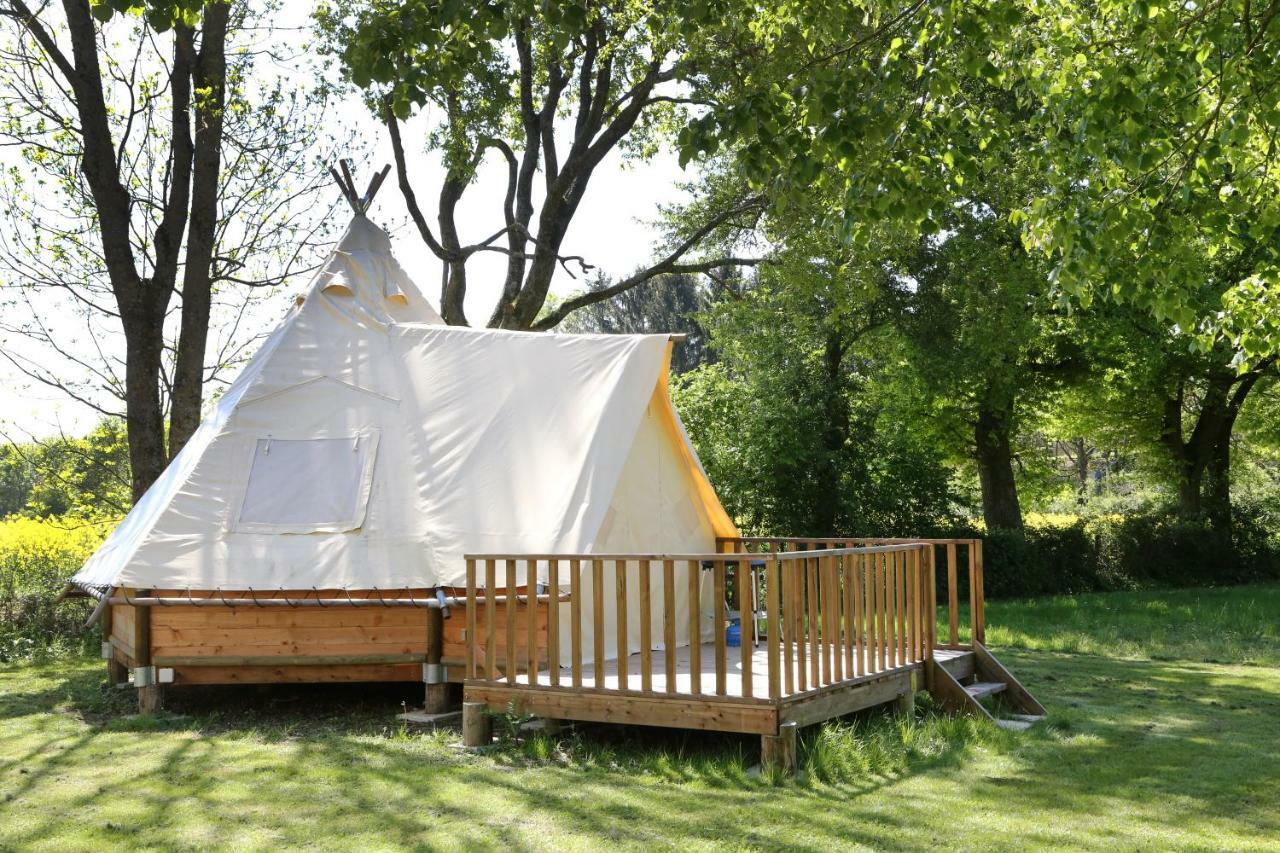 Camping Le Nid Du Parc 빌라-레-동브 외부 사진